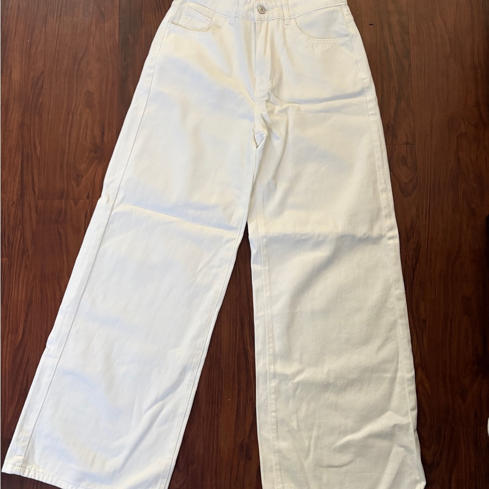SHEIN Cream Flare Wide-Leg Jeans
